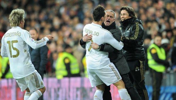 内马尔带伤5球1助攻助桑托斯保级