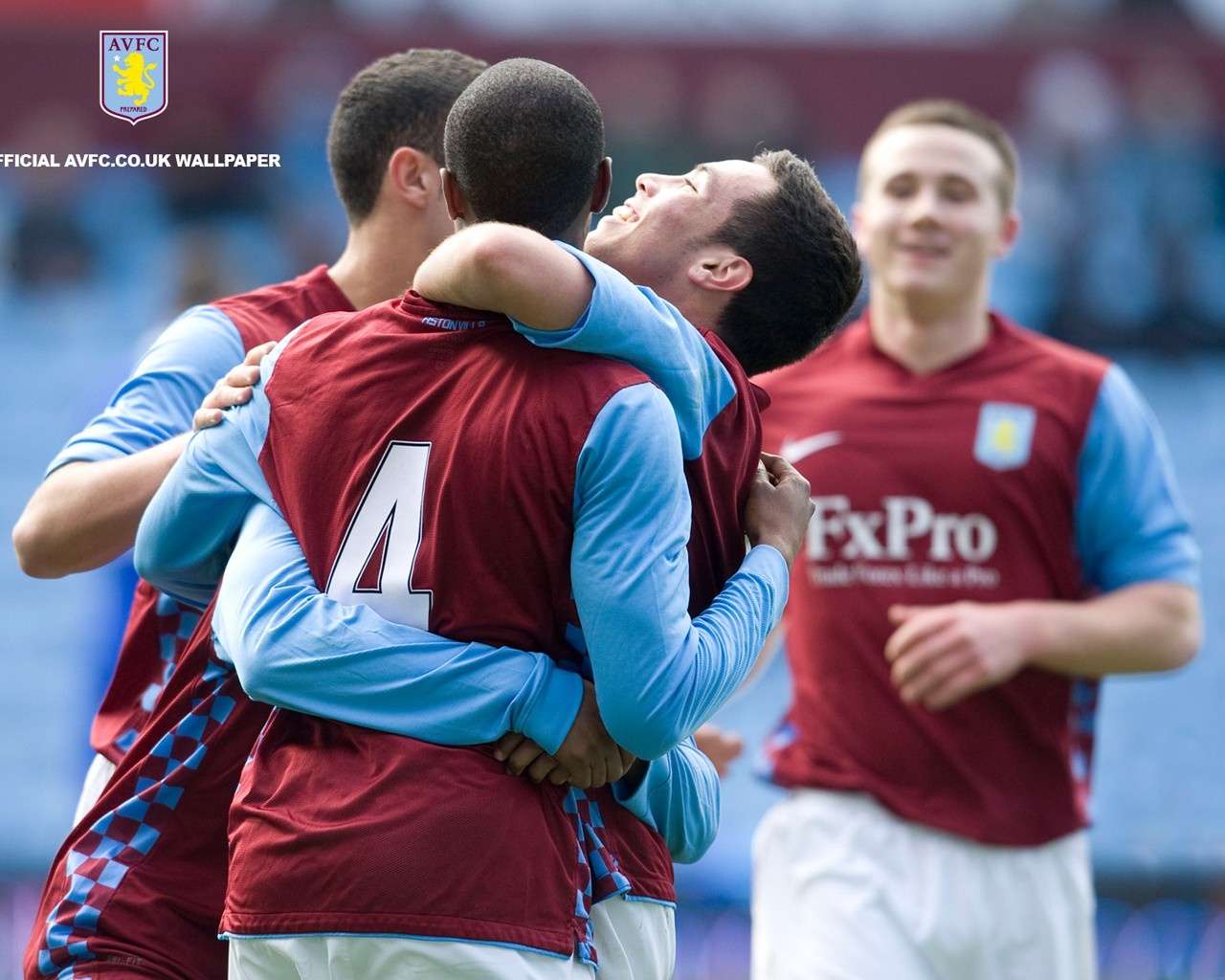 我懂用户晒视频：兰克尔趁队友客场比赛，去俱乐部偷队友的鞋