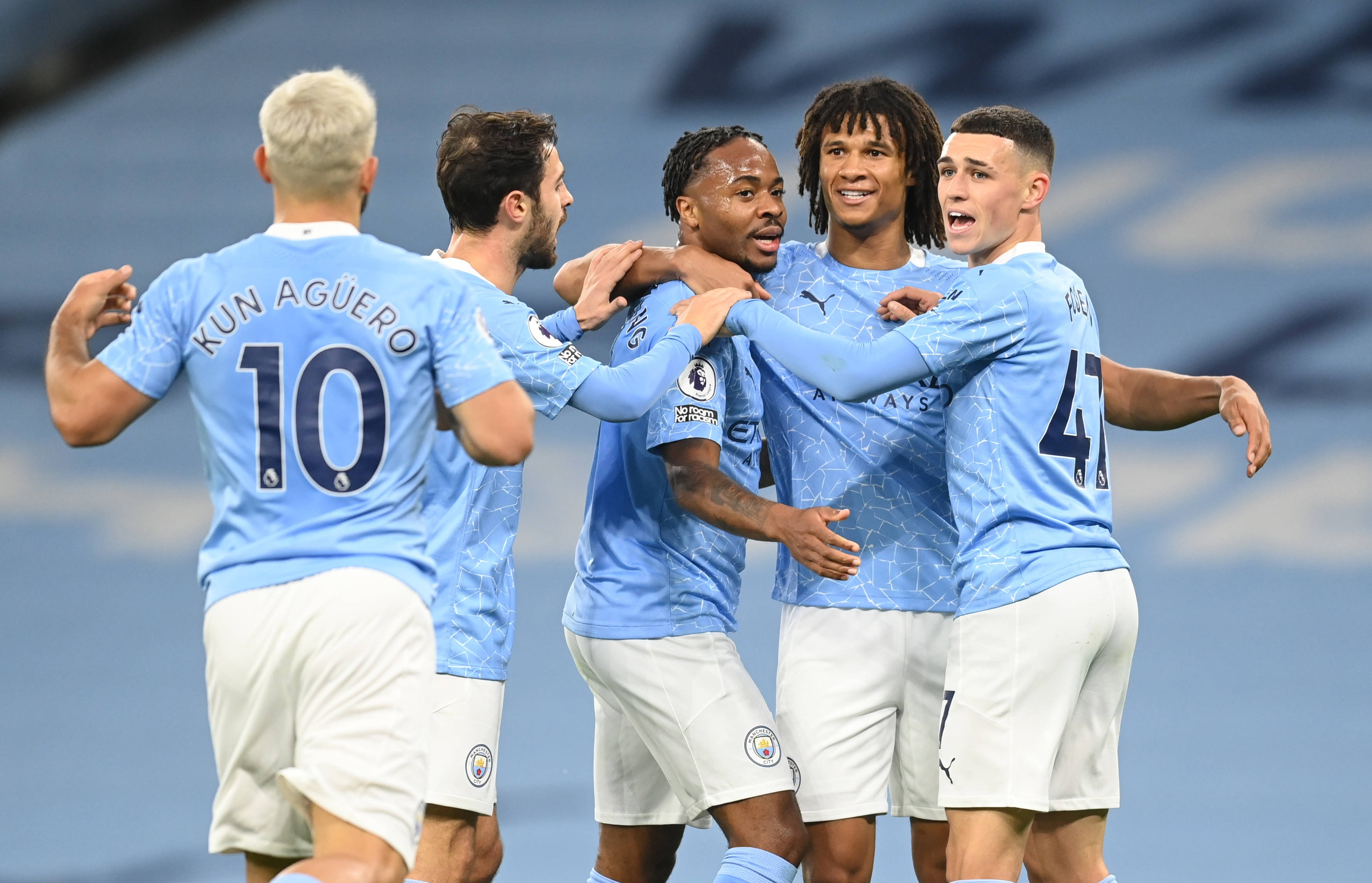 2025中超官方最佳球员候选：瓦科、莱昂纳多领衔，王钰栋在列（2025中超年度最佳球员官方候选名单：莱昂纳多、瓦科领衔，王钰栋入选）