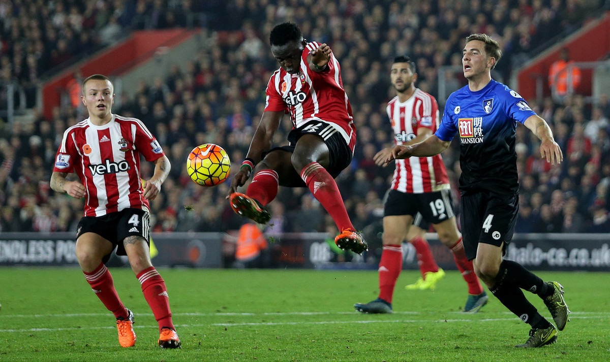 萨内：我会好好表现让纳帅不得不带我上世界杯；孔帕尼是领袖