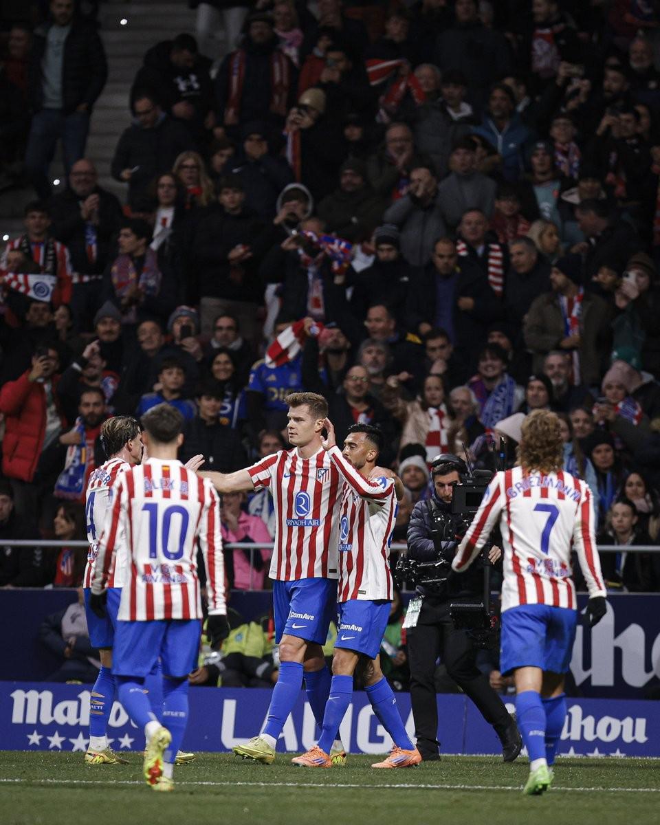 凯文-麦卡利斯特：当然想参加世界杯，阿根廷右后卫竞争很激烈