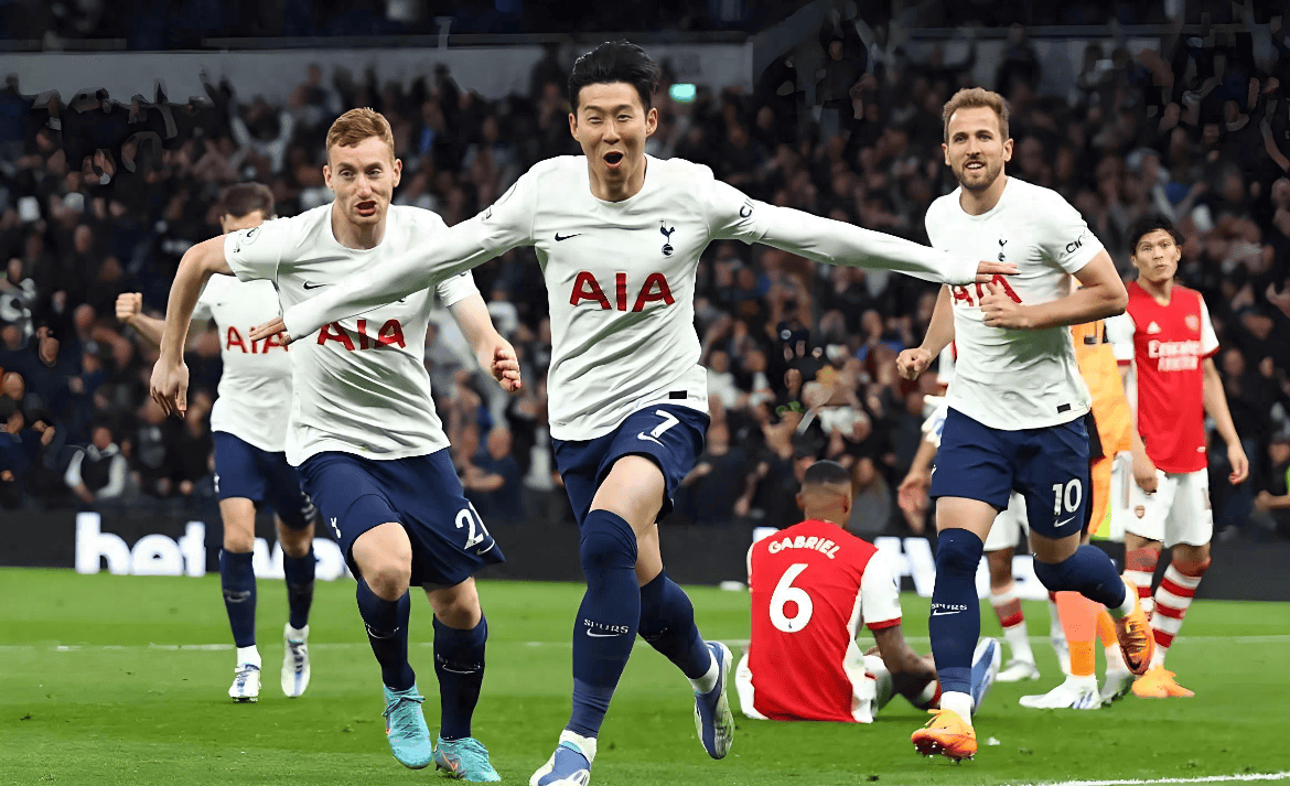 图片报：多特高层需要考虑是否在明年夏天提前出售阿德耶米（图片报：多特管理层正评估是否在明夏提前出售阿德耶米）