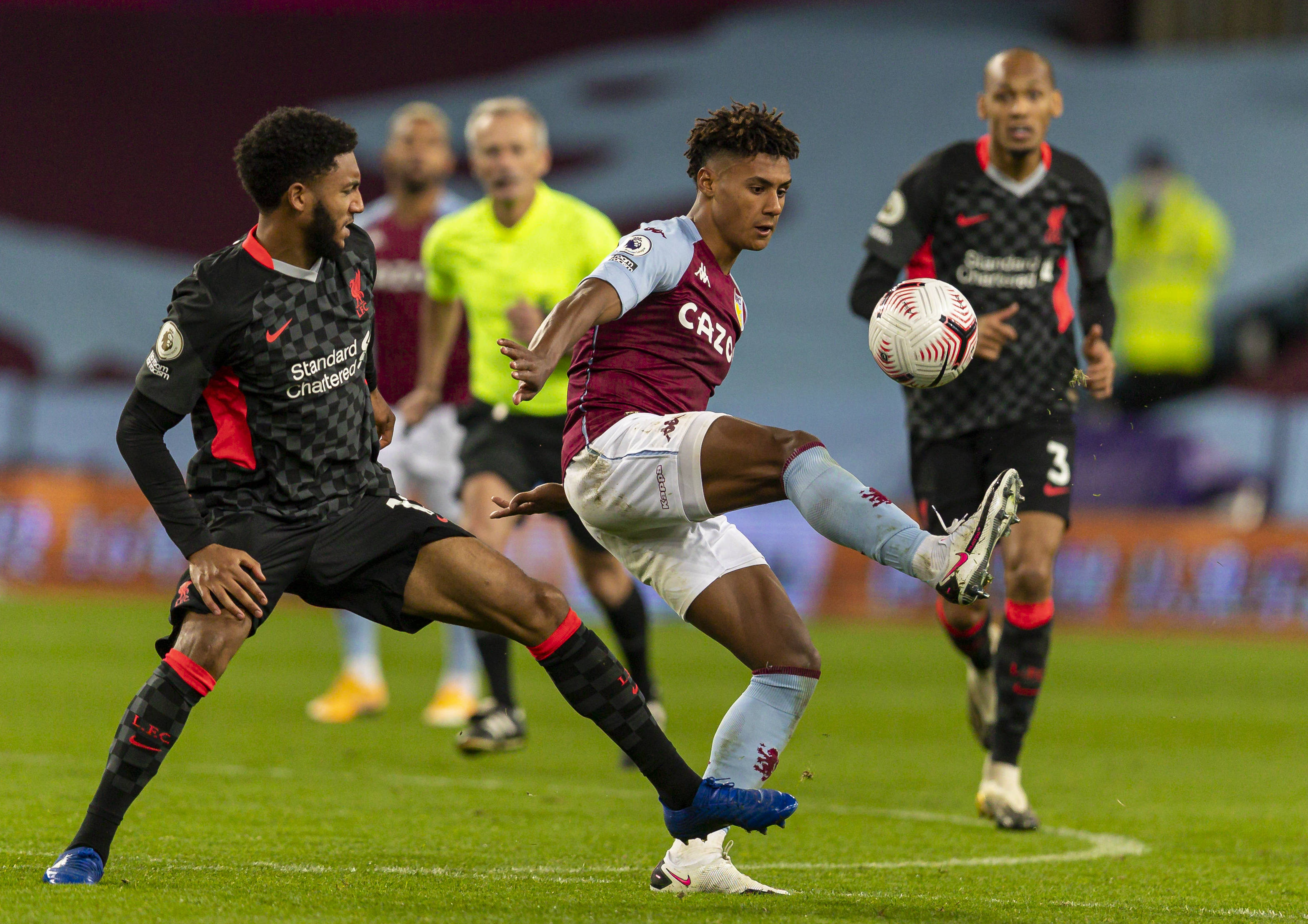 国足最新热身赛表现亮眼（国足最新热身赛发挥抢眼）