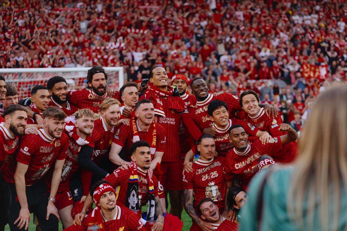 利兹联主帅：战胜蓝军让球队重获信心，利物浦能拿到欧冠席位（利兹联主帅：击败切尔西重建信心，相信利物浦可锁定欧冠名额）