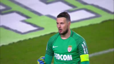 被阿森纳攻破球门，拜仁本赛季欧冠首次落后（阿森纳先拔头筹，拜仁本赛季欧冠首次落后）