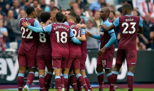 球星抢断后三步上篮太快了